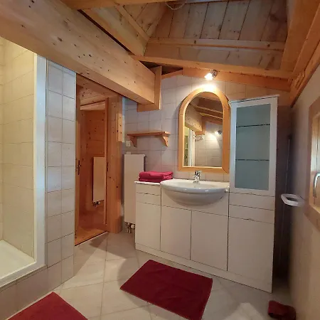 فندق مبيت وإفطار D'hotes L'ours Bleu *