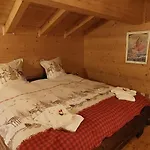 Alojamento de Acomodação e Pequeno-almoço D'hôtes L'ours Bleu Les Diablerets